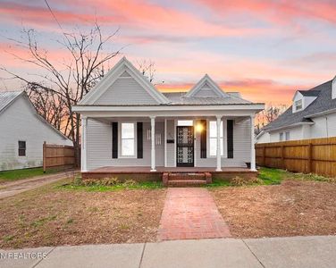 317 Aden St, Paris, TN, 38242