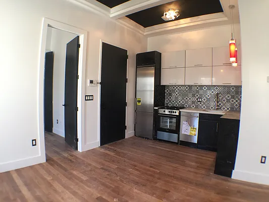 Rented by P Management | media 2