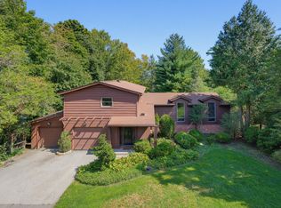6 Lark Ave, White Plains, NY 10607