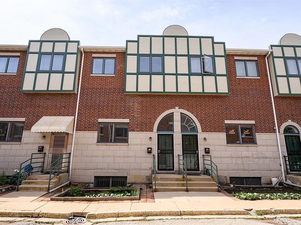 1st image of 3510 S Seeley Ave #3