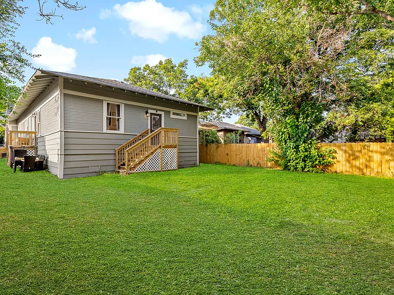 506 E Evergreen St — Photo 26