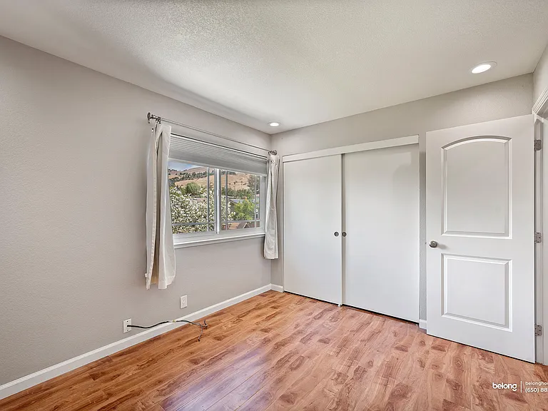 3661 Slopeview Dr — Photo 57