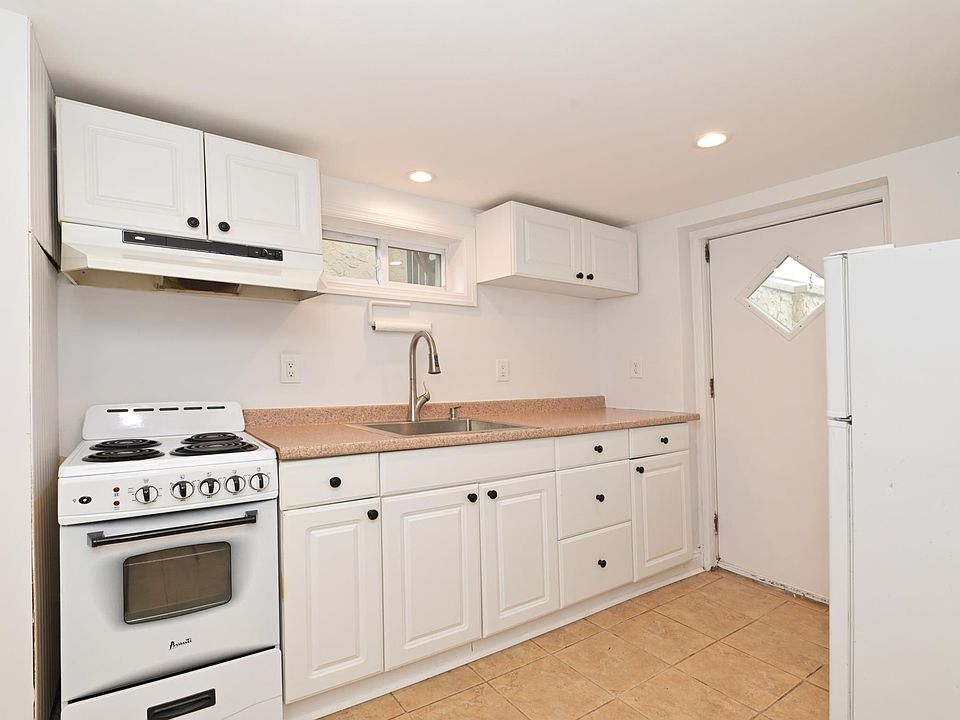 1st image of 1101 Lydia Dr