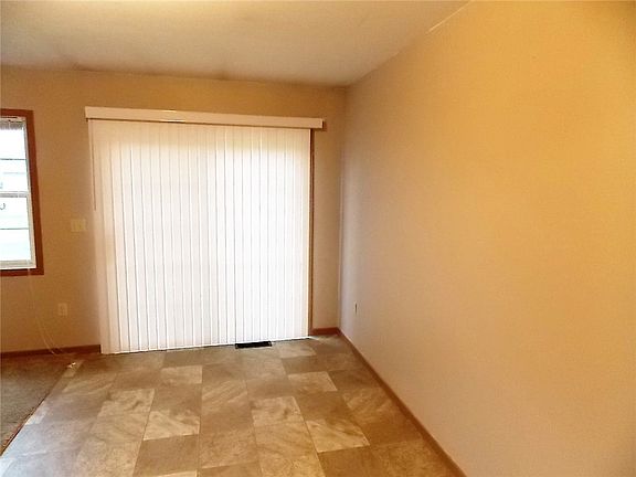 5th image of 611 E Gates Street #1 & 2