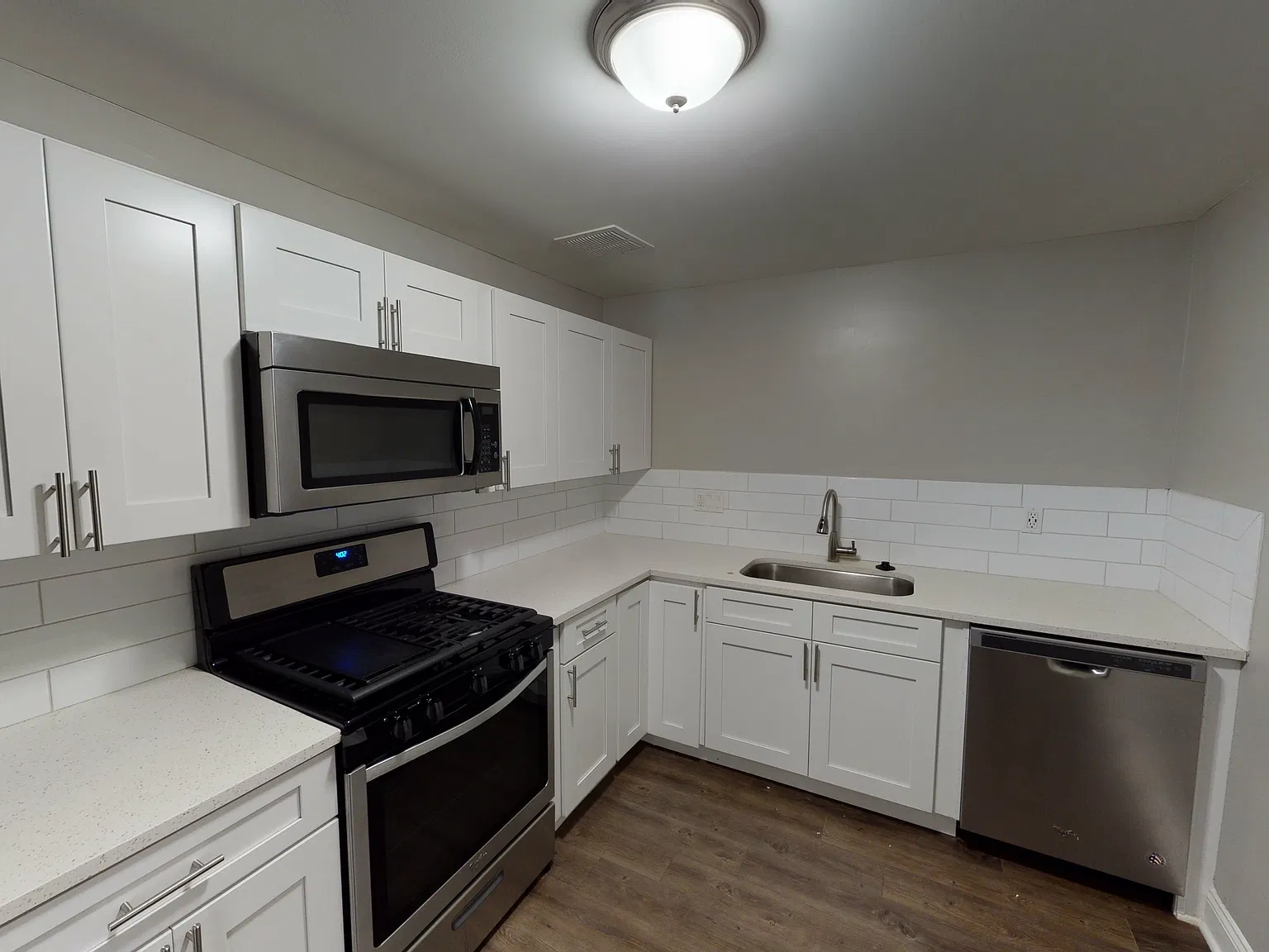 The Flats Apartments — Photo 2