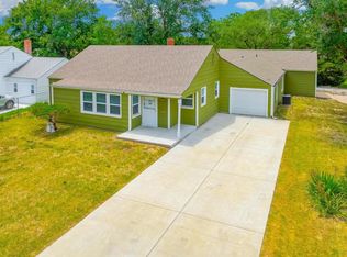 653 N Old Manor Rd, Wichita, KS 67208