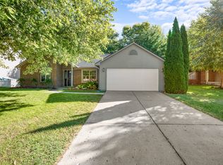 853 Grant Ct, Greenwood, IN 46143