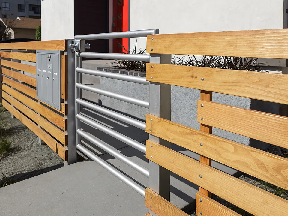 5. Front Yard Entry Gate & Fence
