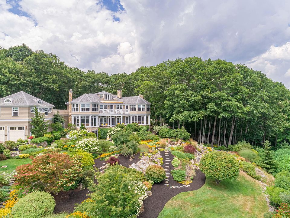 1st image of 18 Nehoc Ln