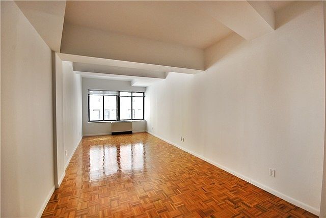 1st image of 45 Wall St APT 2121