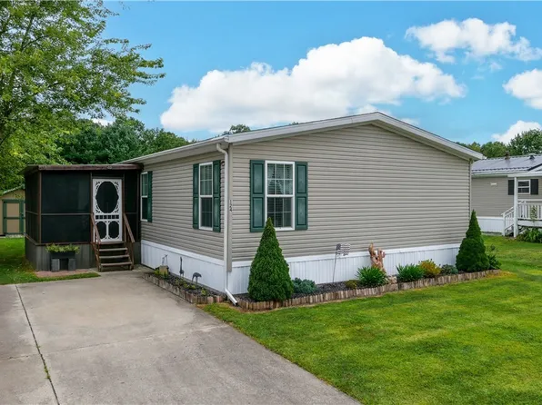 10039 State Route 700 Lot 124, Mantua, OH 44255