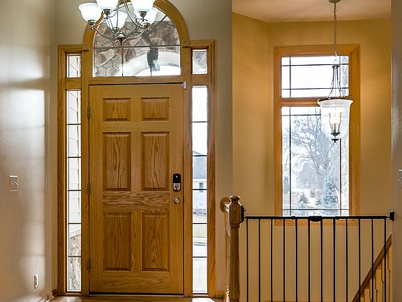4th image of 1304 Robinwood Dr