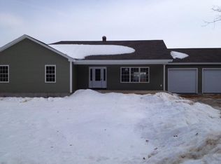 2 Quarry Rd, Wells, ME 04090