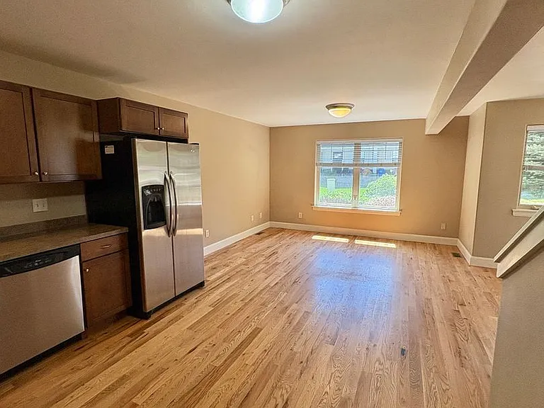 1126 N 15th Ave #201-208 — Photo 5