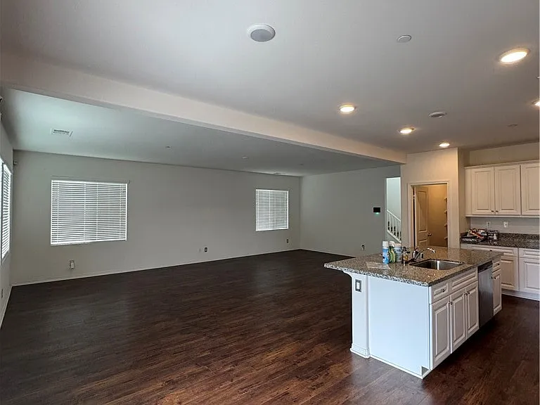 11016 Clear Lake Ln — Photo 6