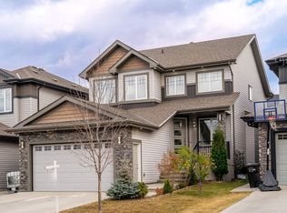 2109 53rd St SW, Edmonton, AB T6X1X3