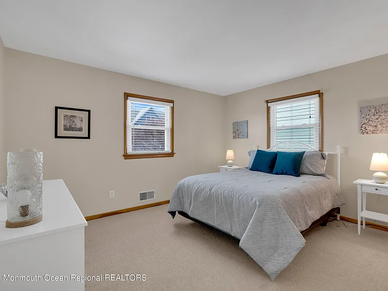 415 15th Ave — Photo 23