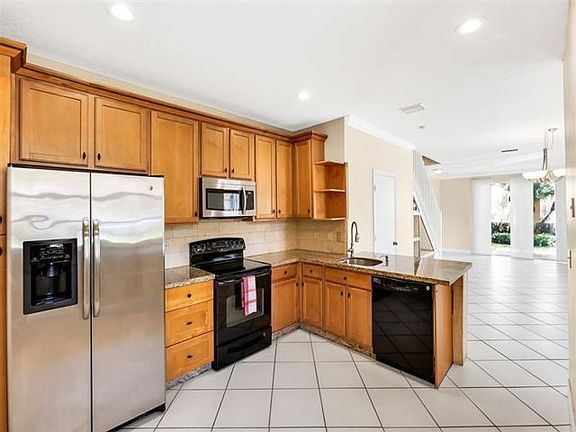 3rd image of 3787 San Simeon Cir #1