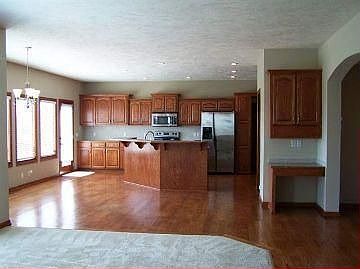 3rd image of 12113 S 49th St