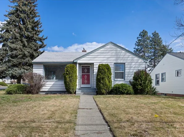 4826 N A St, Spokane, WA 99205