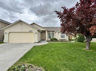 18194 Saffron Dr, Nampa, ID 83687