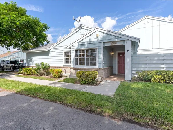 13784 SW 147th Circle Ln APT 2-10, Miami, FL 33186