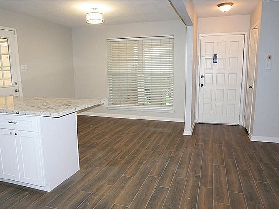 5th image of 12506 Astoria Blvd