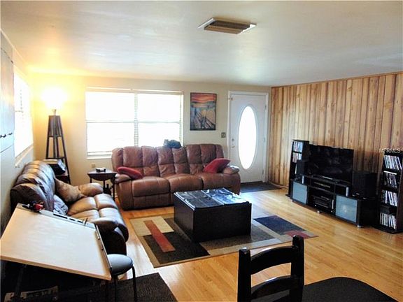 2nd image of 506 Midwood Dr