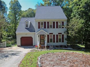 5525 Cobble Glen Ct, Greensboro, NC 27407