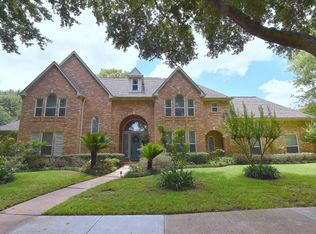 1330 Oyster Point Dr, Sugar Land, TX 77478