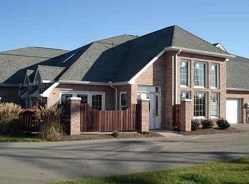 1st image of Parkood Pointe Dr