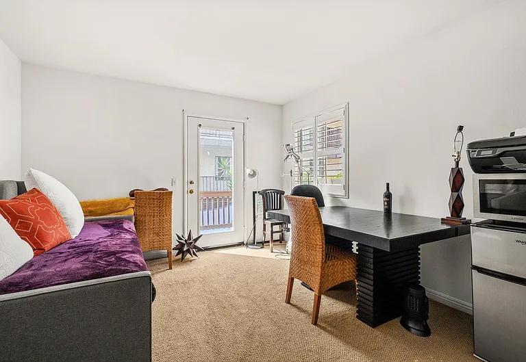 3252 Park Ln #1 — Photo 17