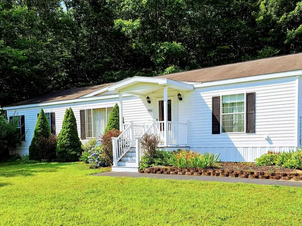 705 Brewer Court, Laconia, NH 03246