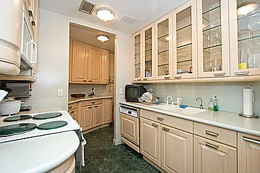 Sold by Adriana Arciello, LREB