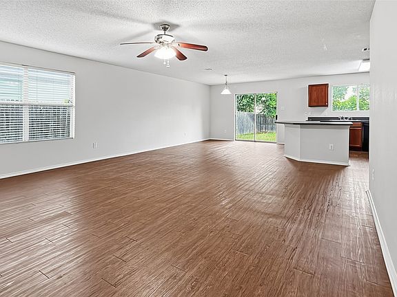 3rd image of 7212 Bannock Dr