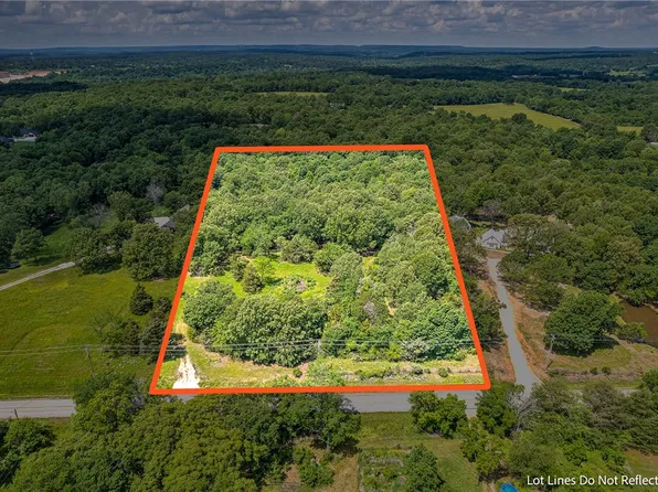 2593 N Double Springs Rd, Fayetteville, AR 72704
