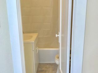 330 S Glassell St APT 4, Orange, CA 92866