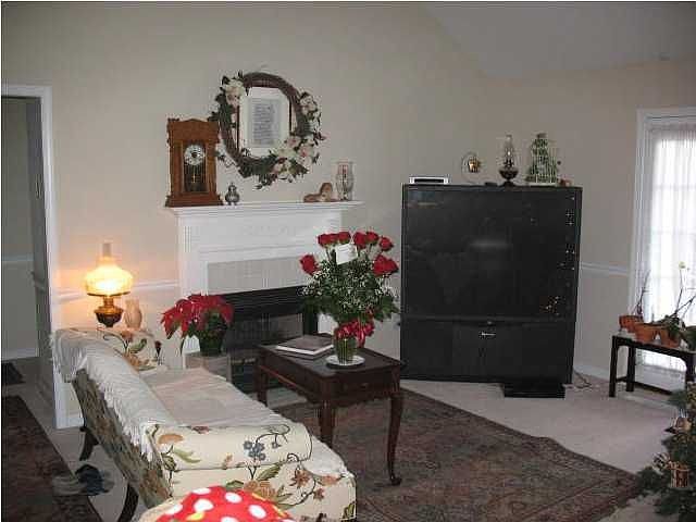 1st image of 406 Ashley Dr