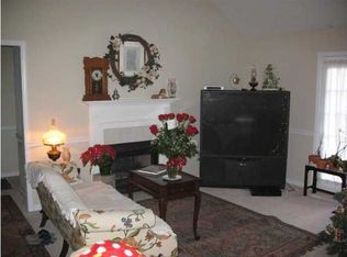 406 Ashley Dr, Soddy Daisy, TN 37379