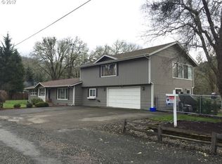 143 Whitetail Ln, Roseburg, OR 97471