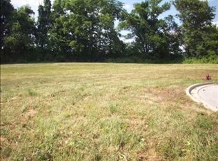 1054 Vineyard Way, Berea, KY 40403