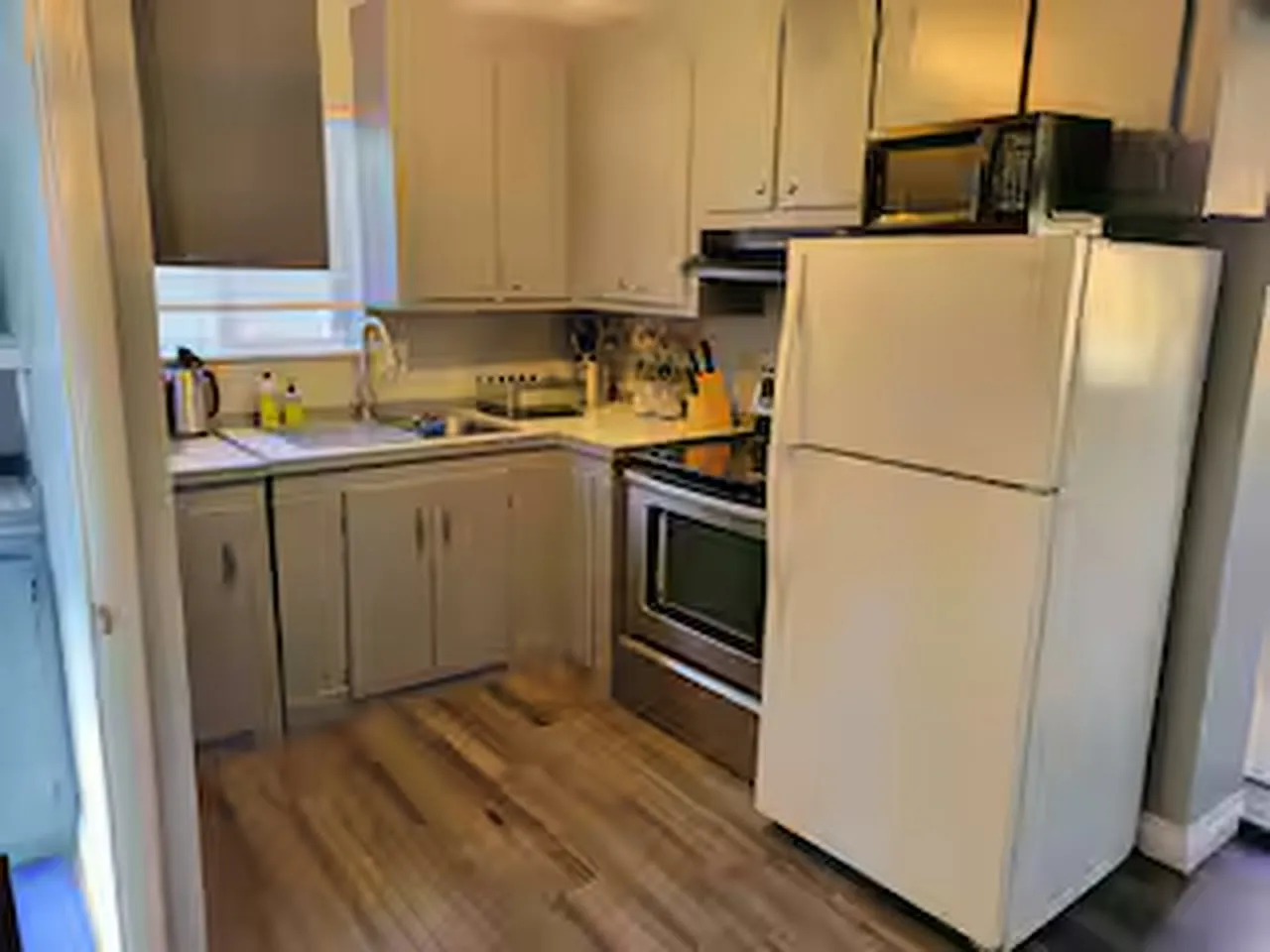 1 bed, 800 sqft, $2,100 — Photo 4