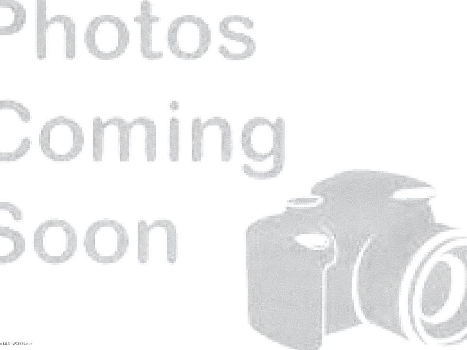 2nd image of 718 Green Ave