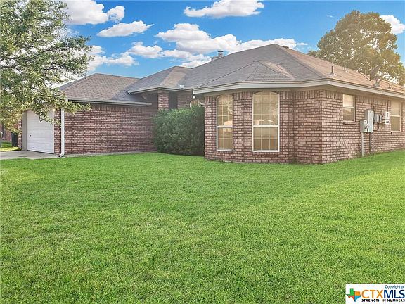 2nd image of 3007 Jasmine Ln