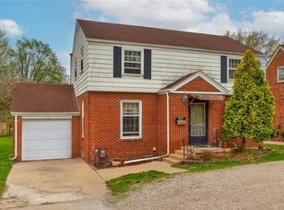 612 Grand Ave, West Des Moines, IA 50265