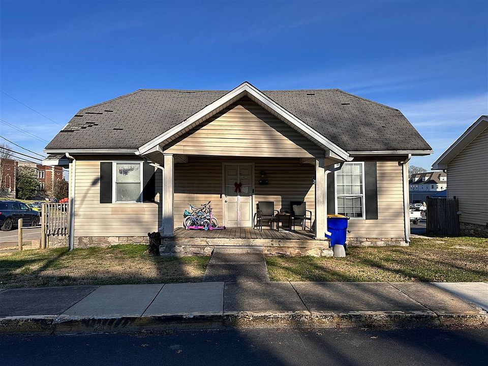 1st image of 304 E 12th Ave