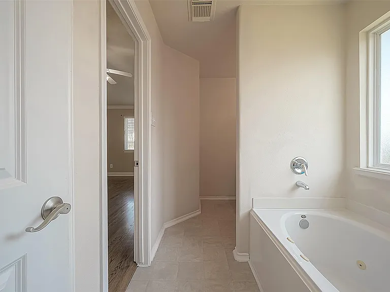 11015 Warath Oak Ct — Photo 22