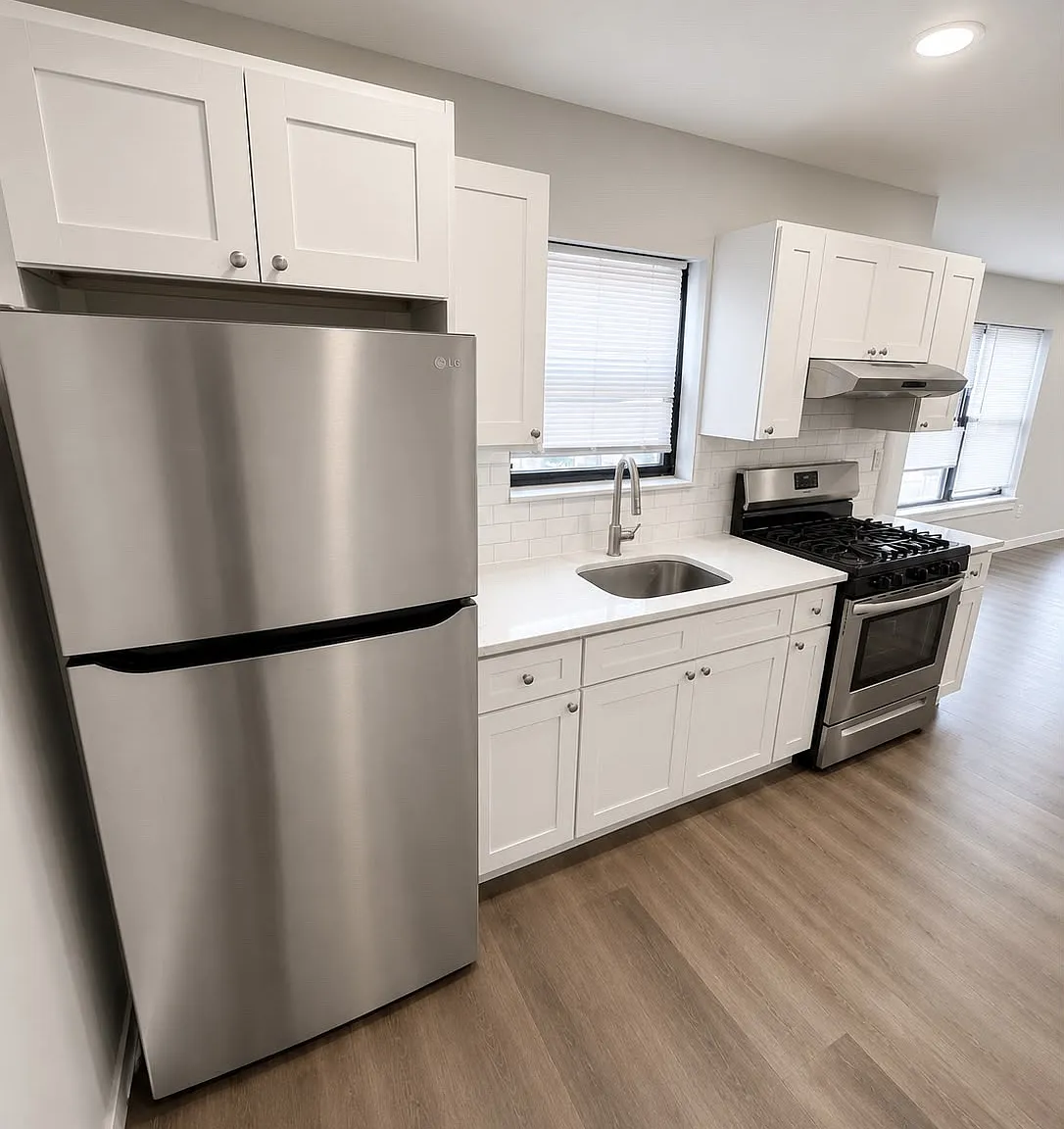 1 bed, $1,718 — Photo 3