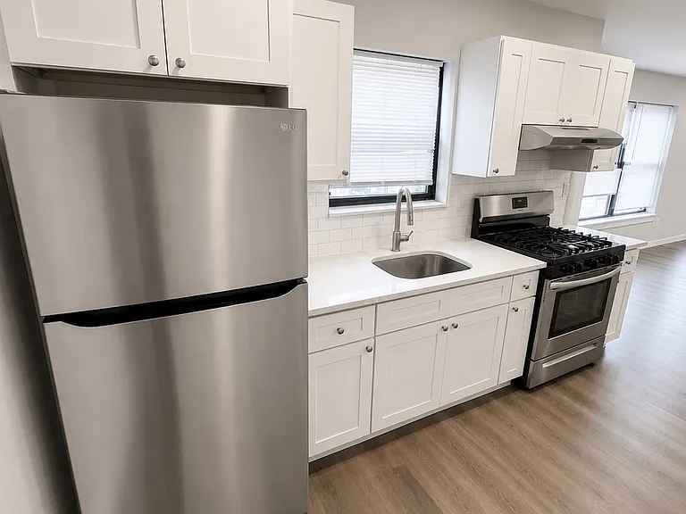 83 Godwin Ave #201 — Photo 3