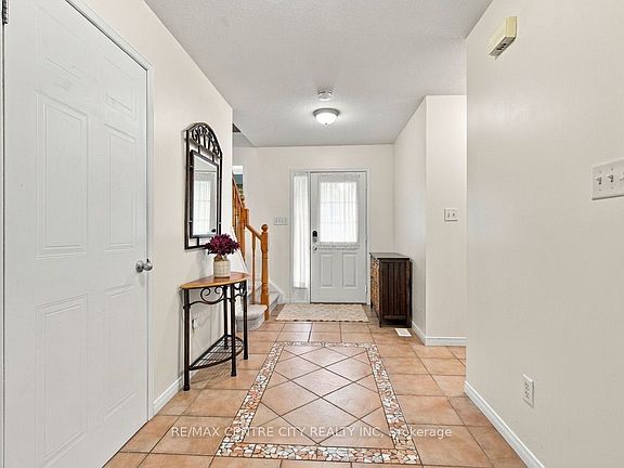 5th image of 847 Whetherfield St